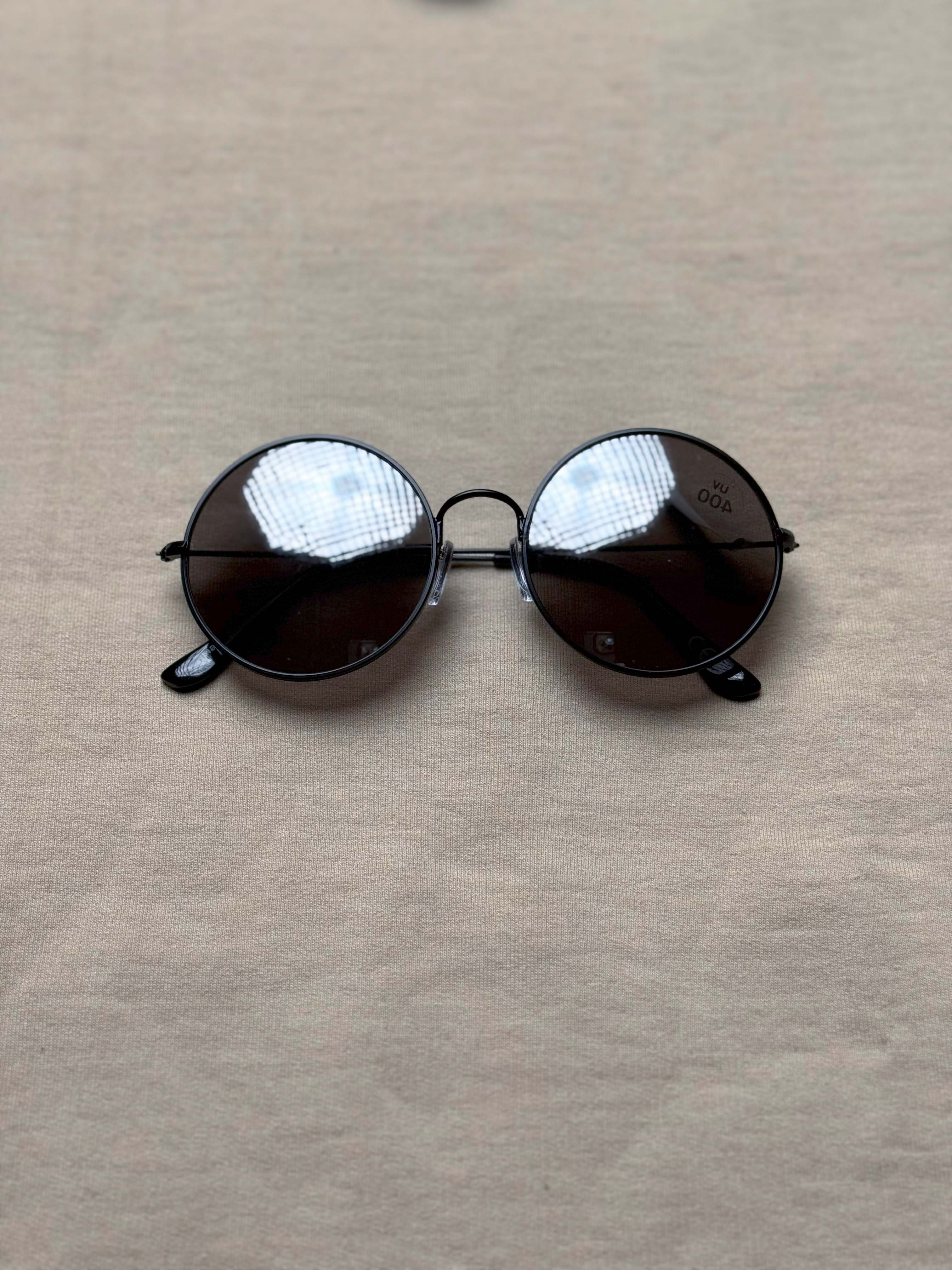 عینک آفتابی مردانه وارداتی مدل گرد فریم فلزی مشکی با لنز دودی