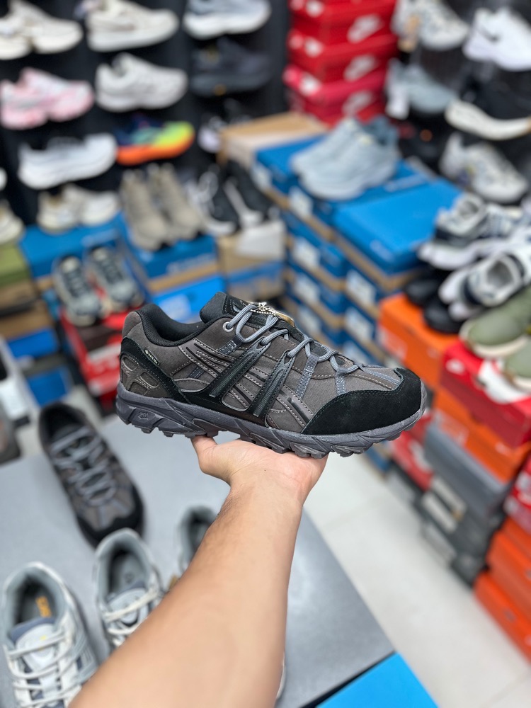 کفش مسترکوالیتی🇻🇳 مردانه اسیکس گورتکس (GORE-TEX)