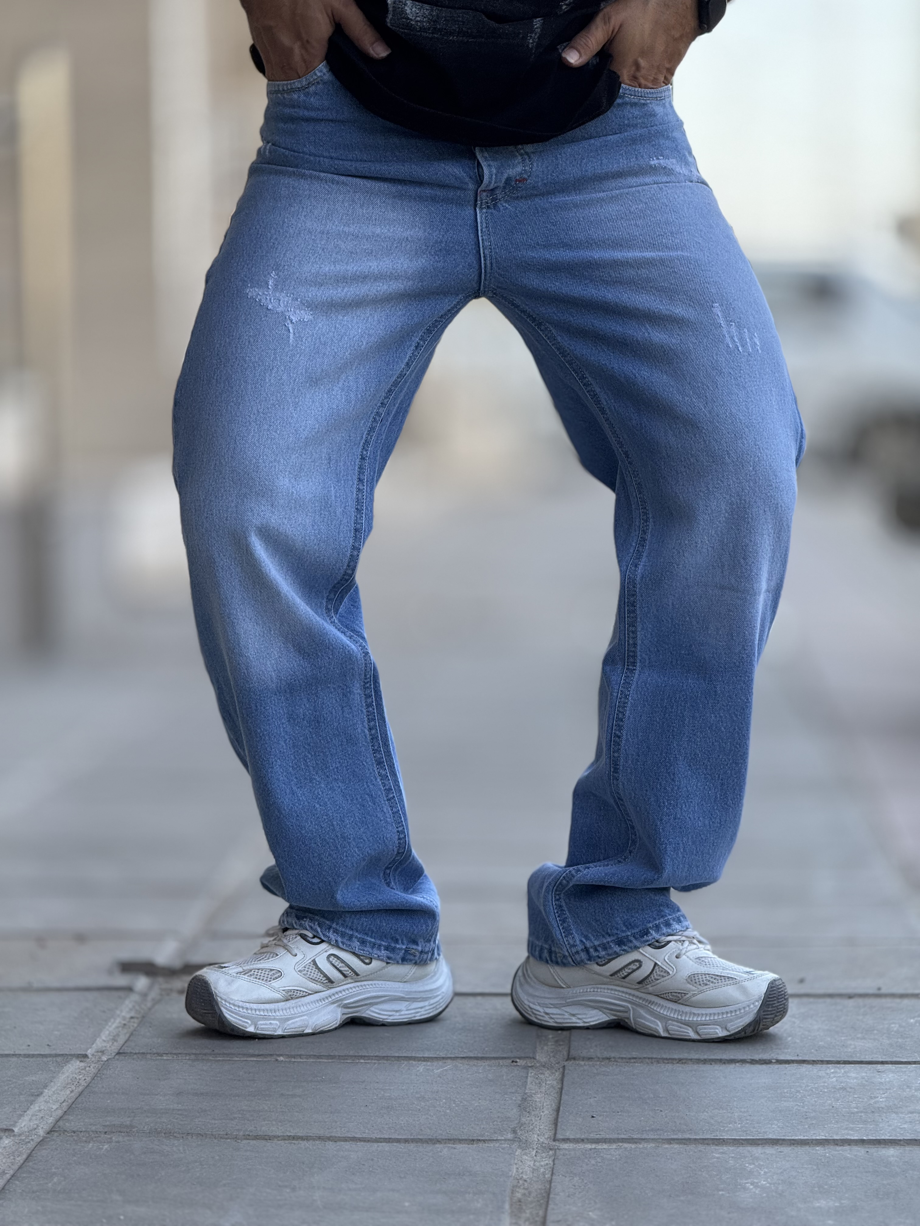 شلوار جین نیم بگ مردانی آبی روشن زاپدار