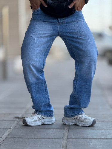 شلوار جین نیم بگ مردانی آبی روشن زاپدار